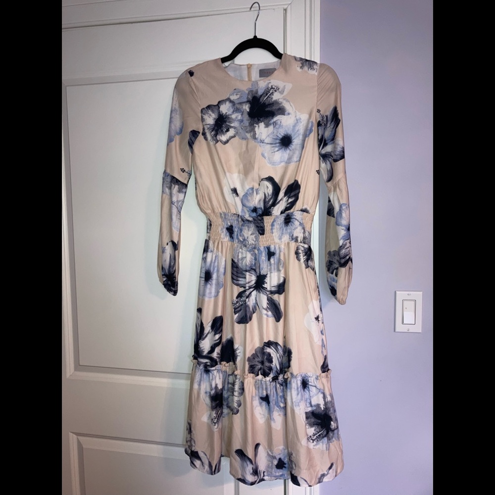 Floral midi dress with cinched waist